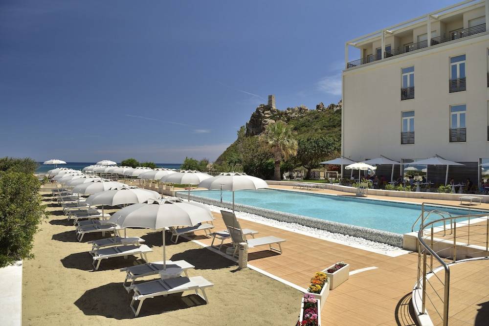 Hotel Club Torre Salinas - Adults Only 1