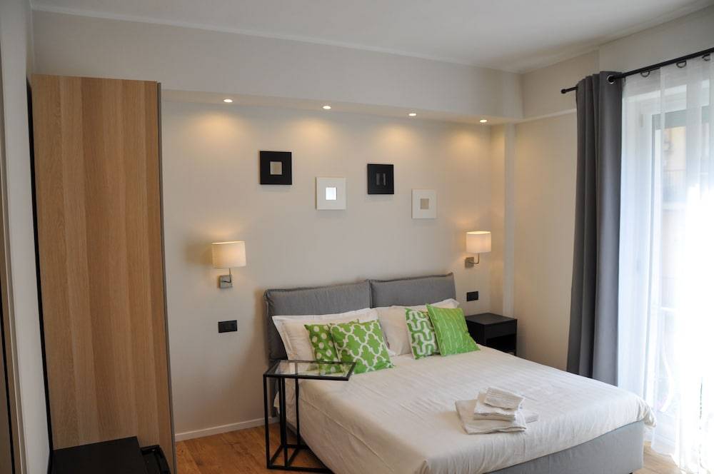 EVA LUXURY ROOMS CAGLIARI 1