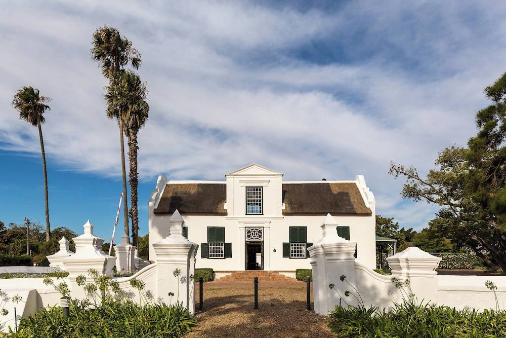 Protea Hotel by Marriott Cape Town Mowbray 1