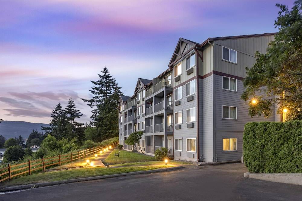 Best Western Plus Columbia River Inn 1