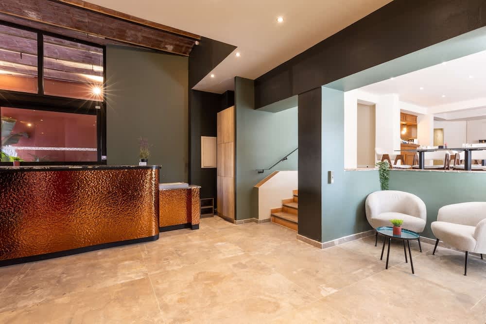 Best Western Hotel & SPA Coeur De Cassis 2