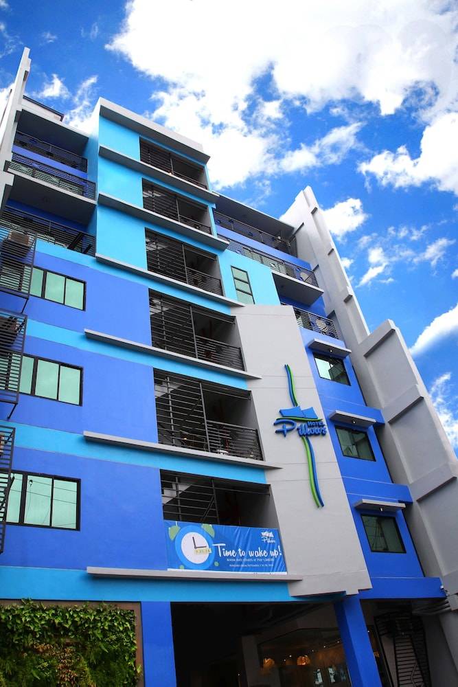 Pillows Hotel Cebu 1