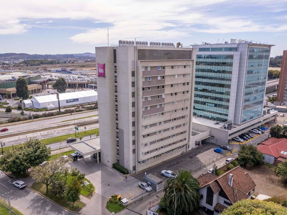 ibis Concepcion 1