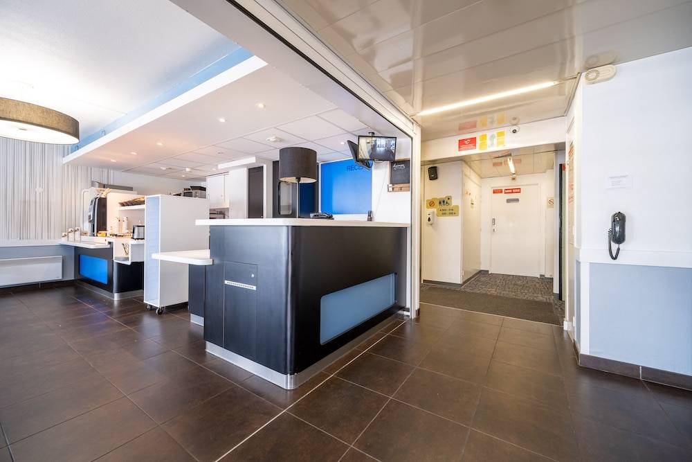 B&B HOTEL Calais Terminal Cité Europe 2 étoiles 2
