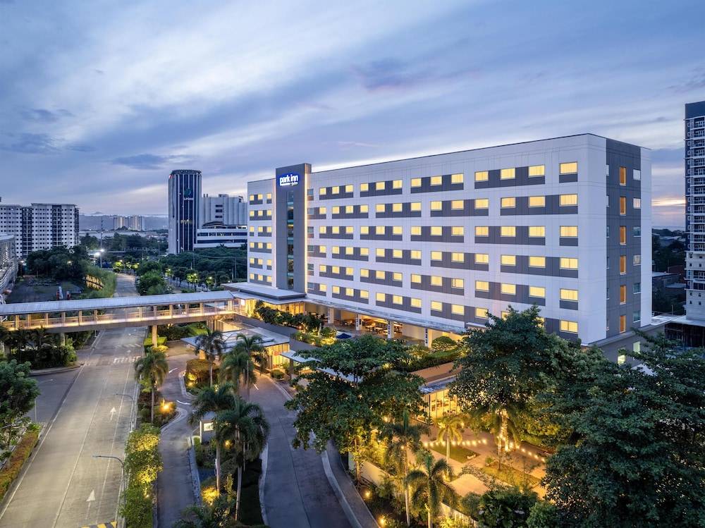 Park Inn by Radisson Davao 1