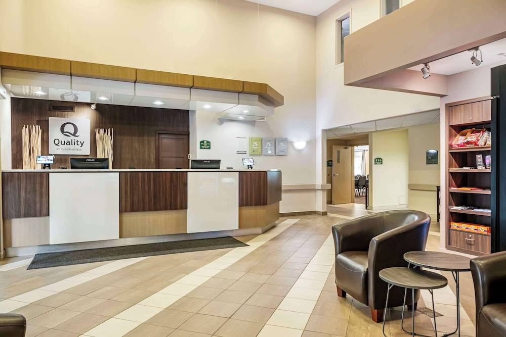 Quality Inn Airport 2