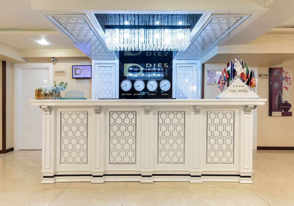 Dies Hotel 2