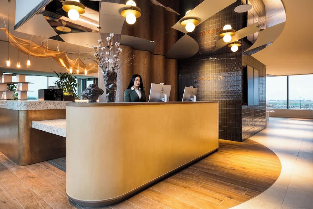 Mövenpick Hotel Brussels Airport 1