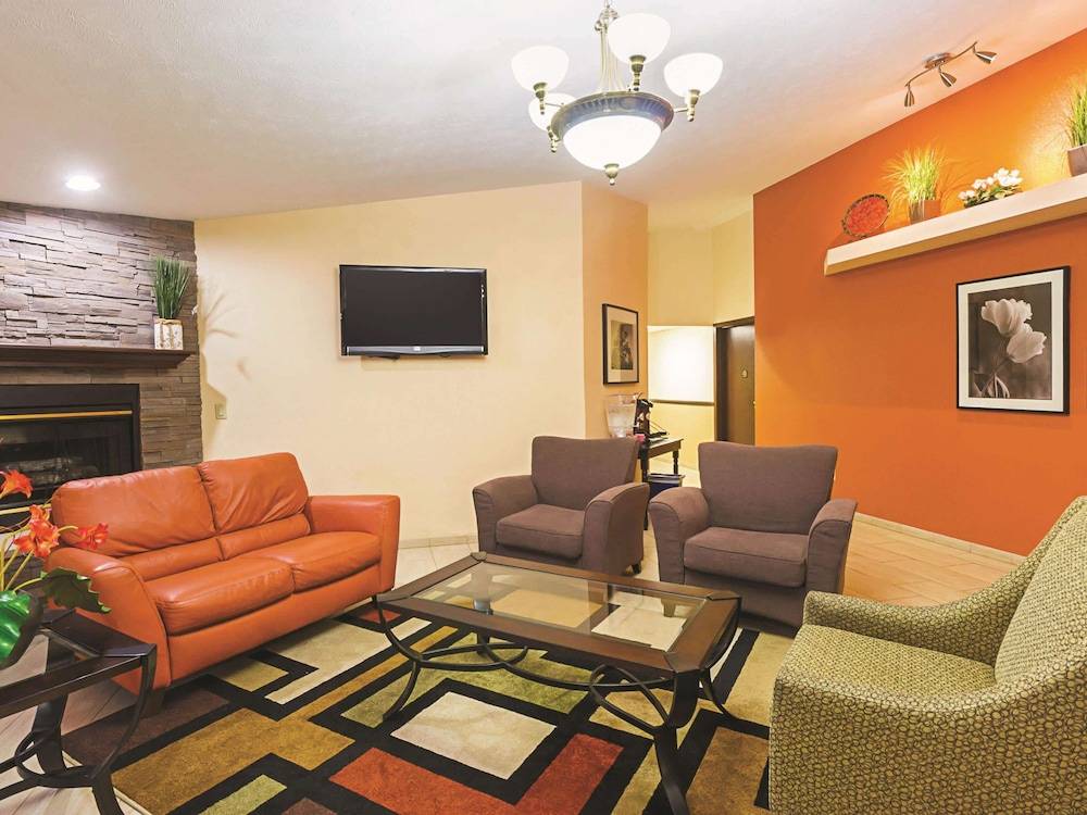 La Quinta by Wyndham Woodburn 2