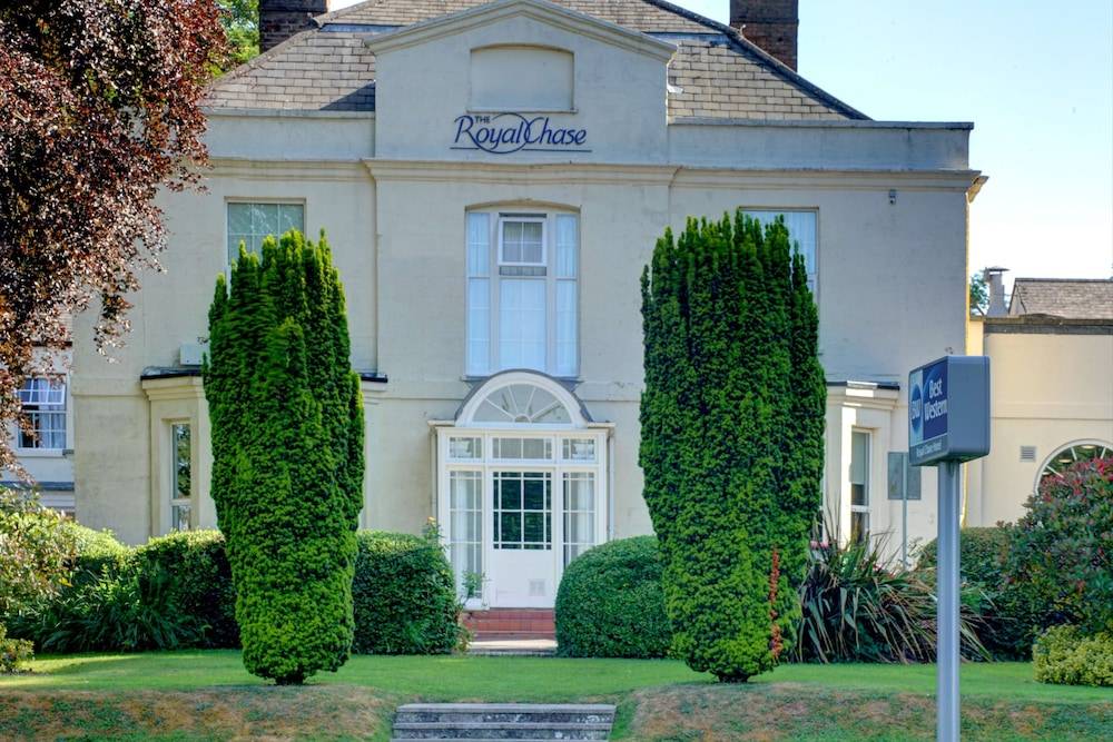 Best Western The Royal Chase Hotel 1