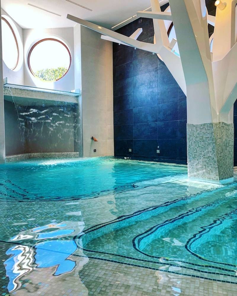 Astrea Wellness & Spa 1