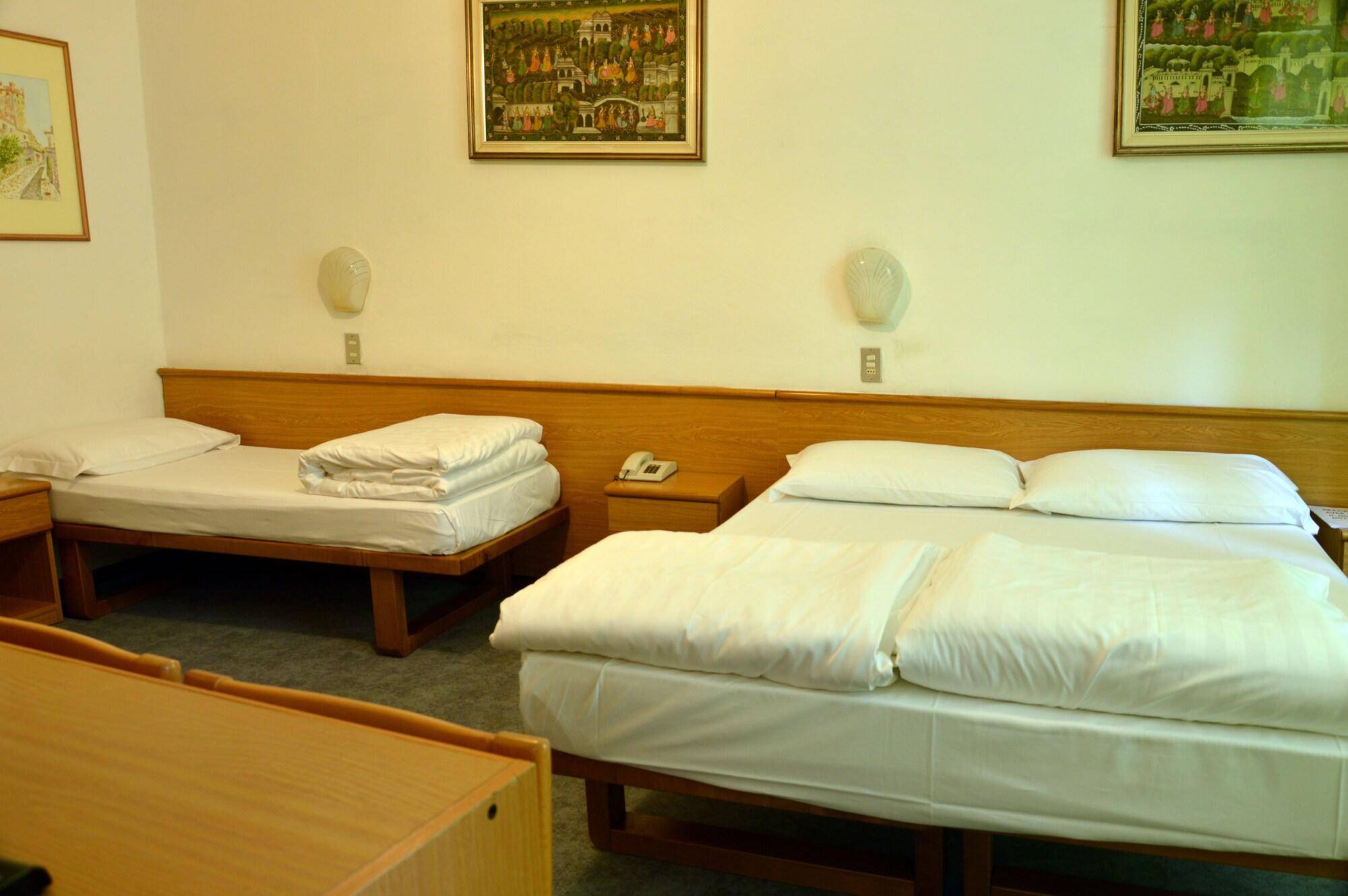 Hotel Modena old town 1