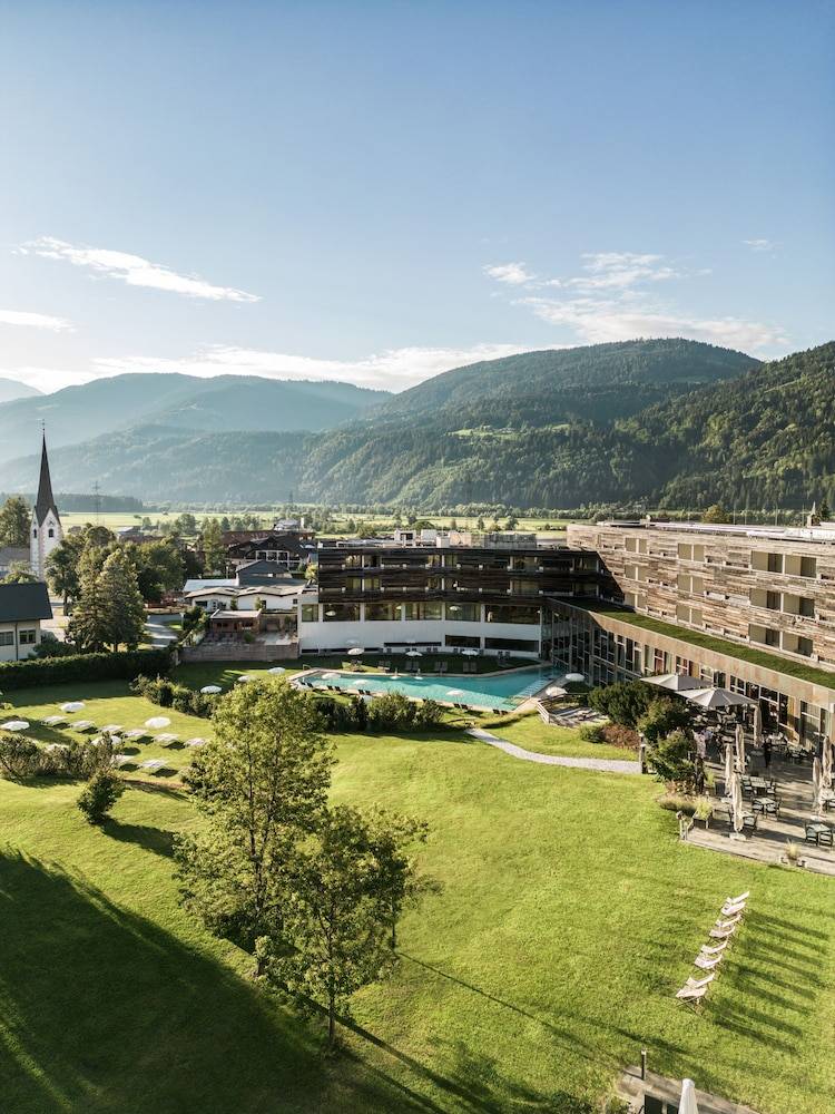 Falkensteiner Hotel & Spa Carinzia l 4 Star Superior 1