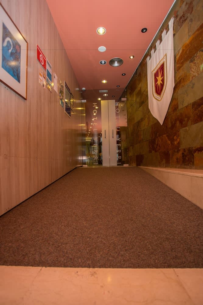 Hotel Yerri 2