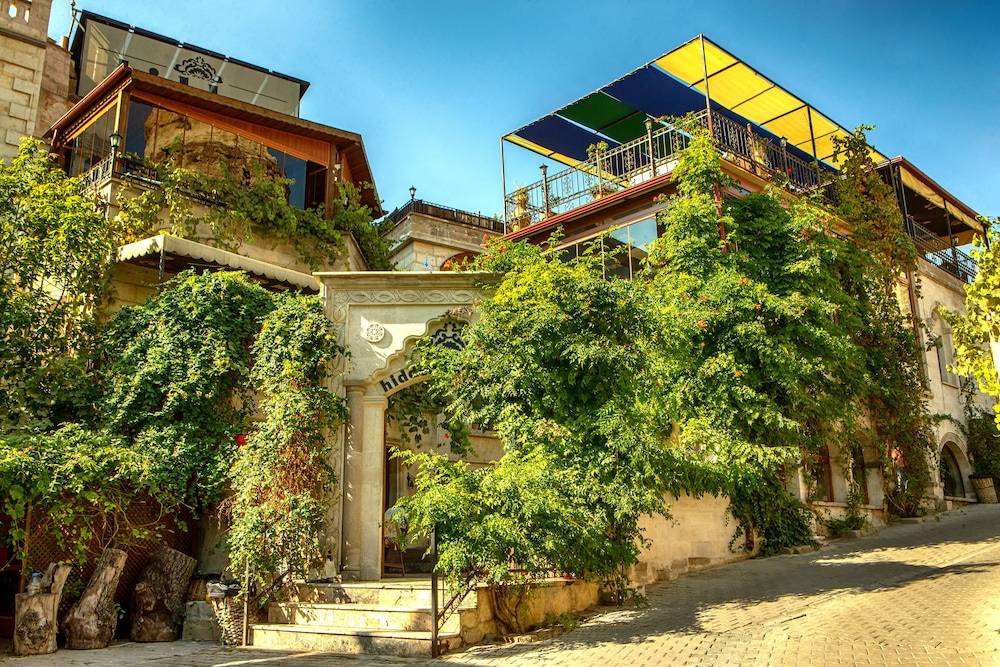 Hidden Cave Hotel 1