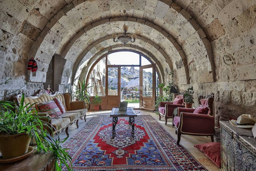 Şah Saray Cave Suites Halal Hotel 1