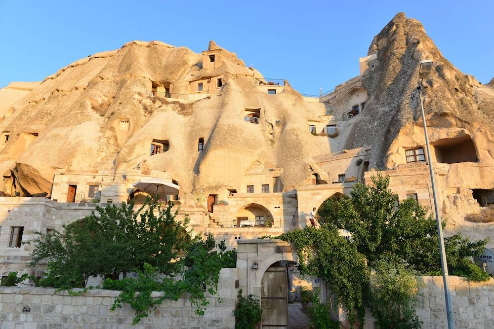 Village Cave House Hotel 1