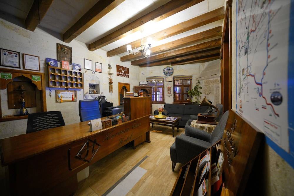 Harman Cave Hotel 2