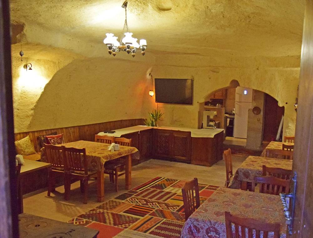 Tulip Cave Suites 2