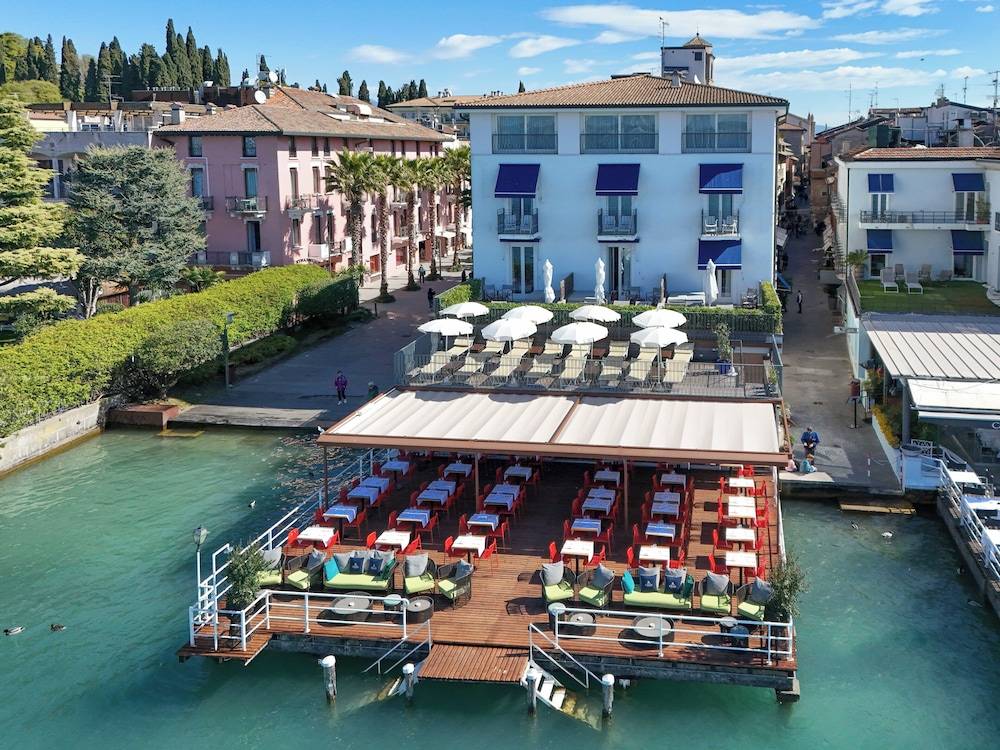 Hotel Flaminia 1