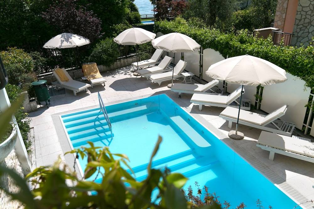 Hotel Serenella 1