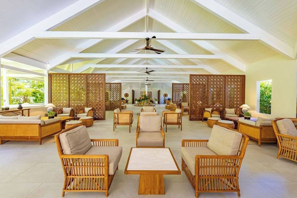 Carlisle Bay 2