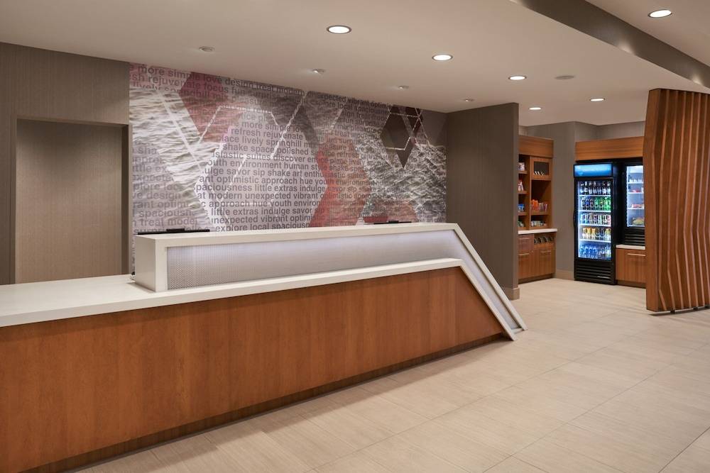 SpringHill Suites by Marriott Fort Myers Estero 2