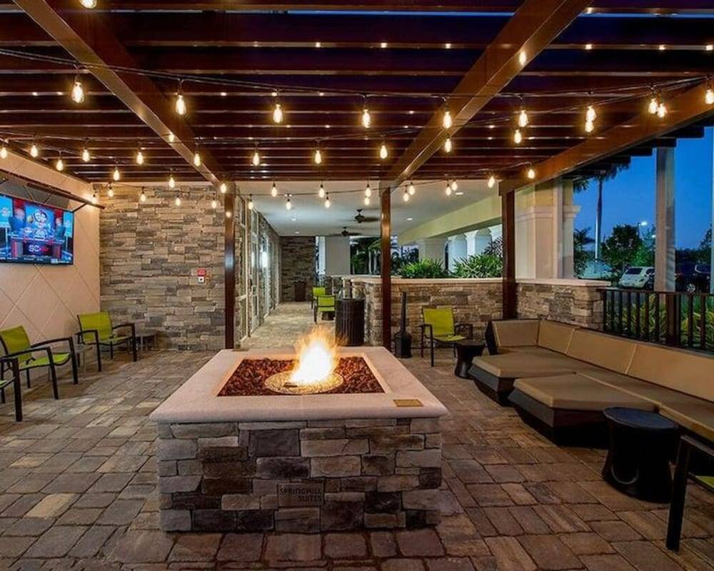SpringHill Suites by Marriott Fort Myers Estero 1