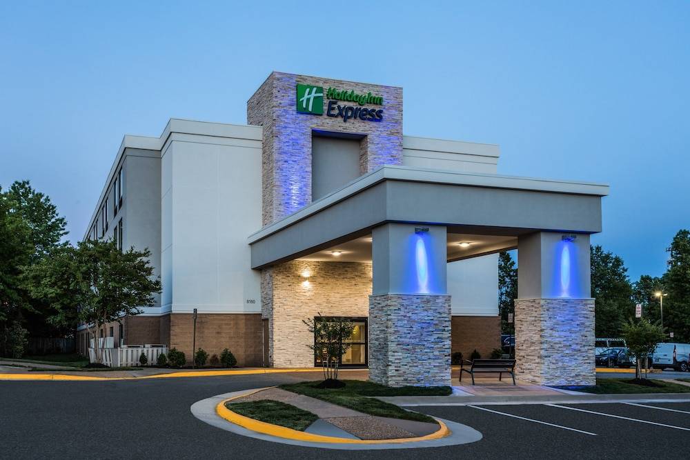 Holiday Inn Express LORTON by IHG 1