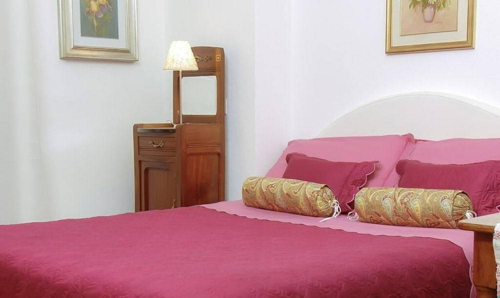 Hotel Su Barchile 2
