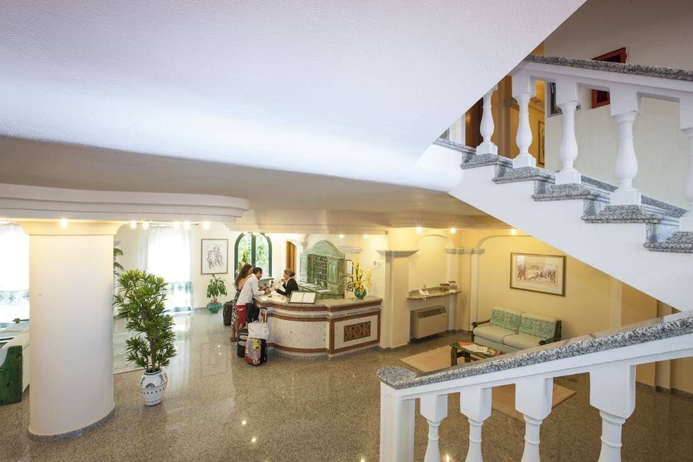 Residence Marina Palace 2