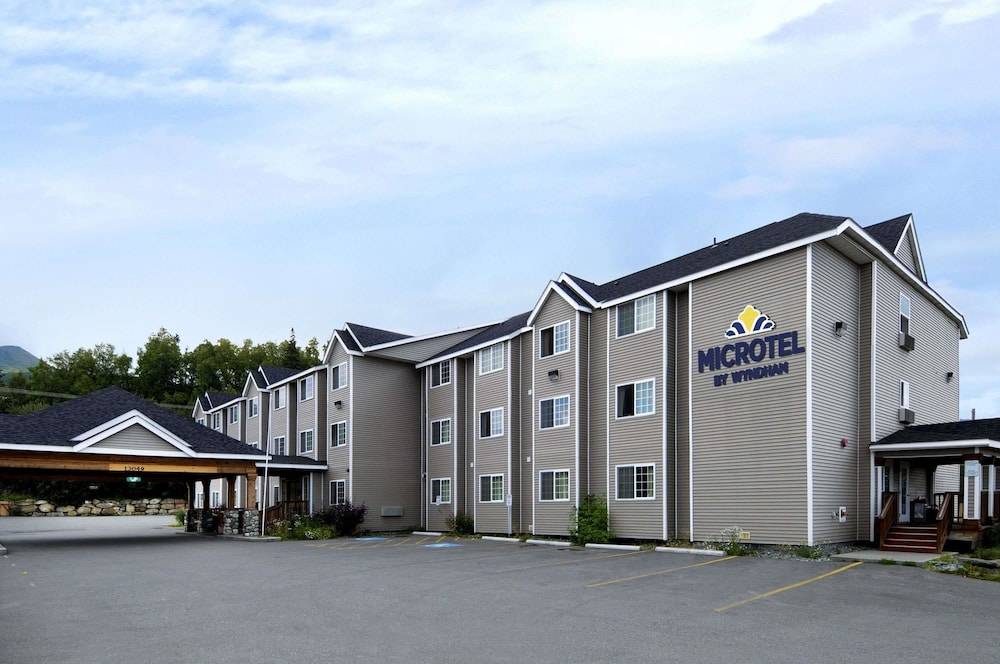 Eagle River Microtel 1