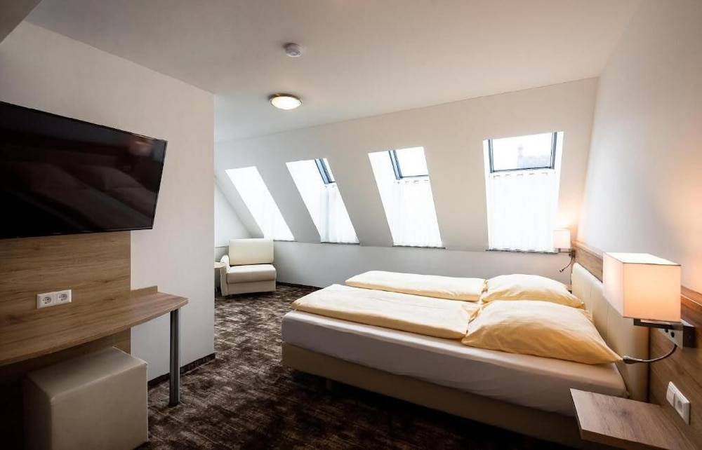Sternplatz Hotel 1