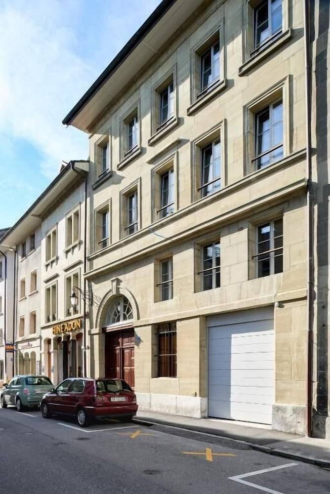 Hine Adon Fribourg City Hotel Self checkin 1