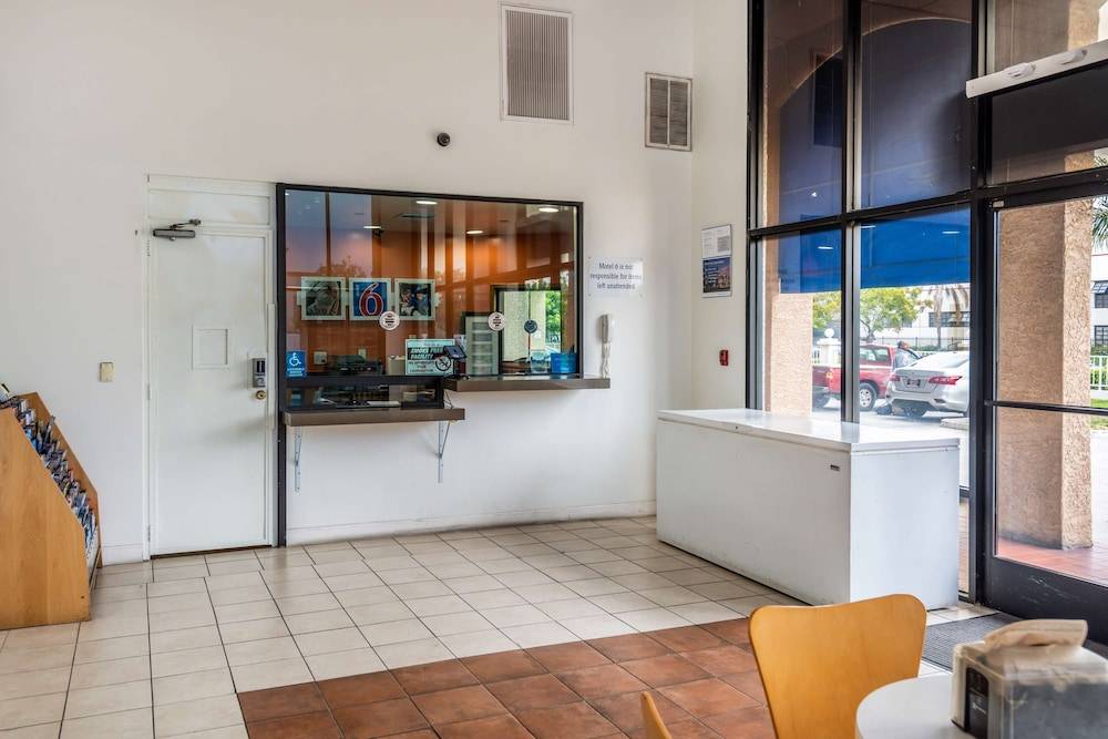 Motel 6-Gardena, CA - South 2