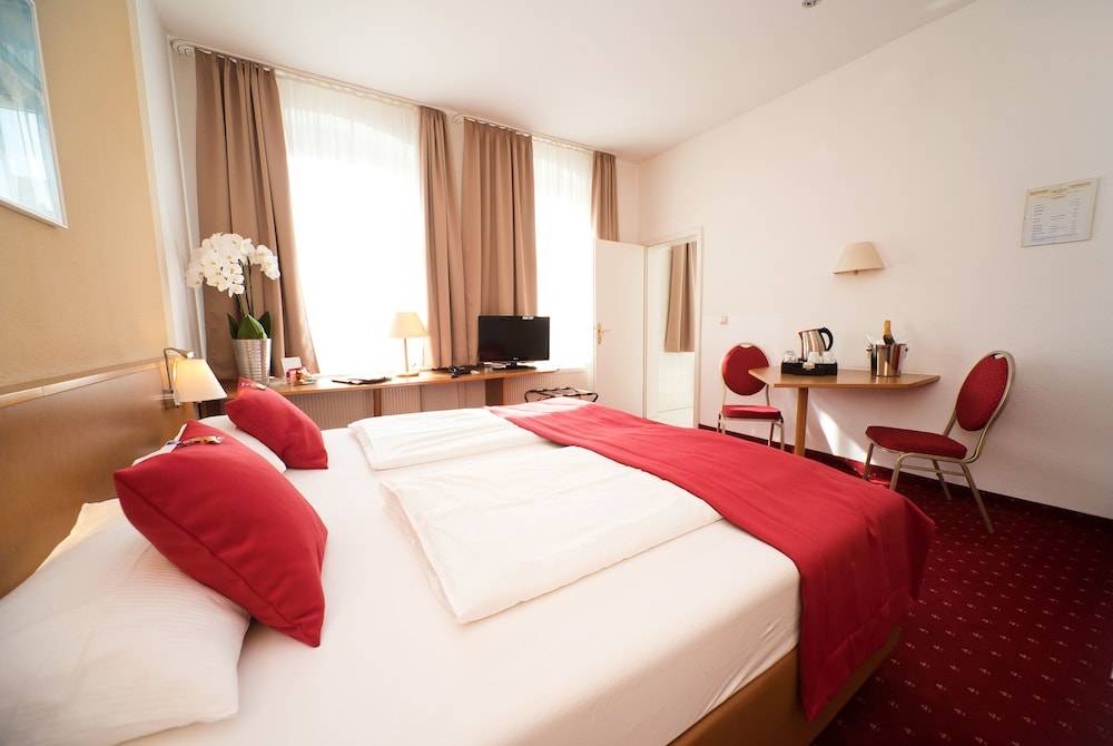 City Hotel Am Wasserturm 1