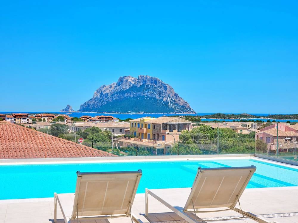 Felix Hotels - Hotel Residence Porto San Paolo 1