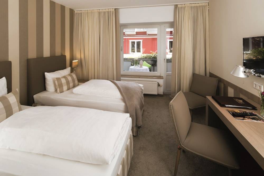 Hotel am Schlosspark garni 2