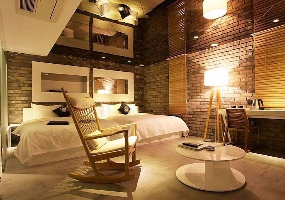 Jeju Cullinan Hotel 1