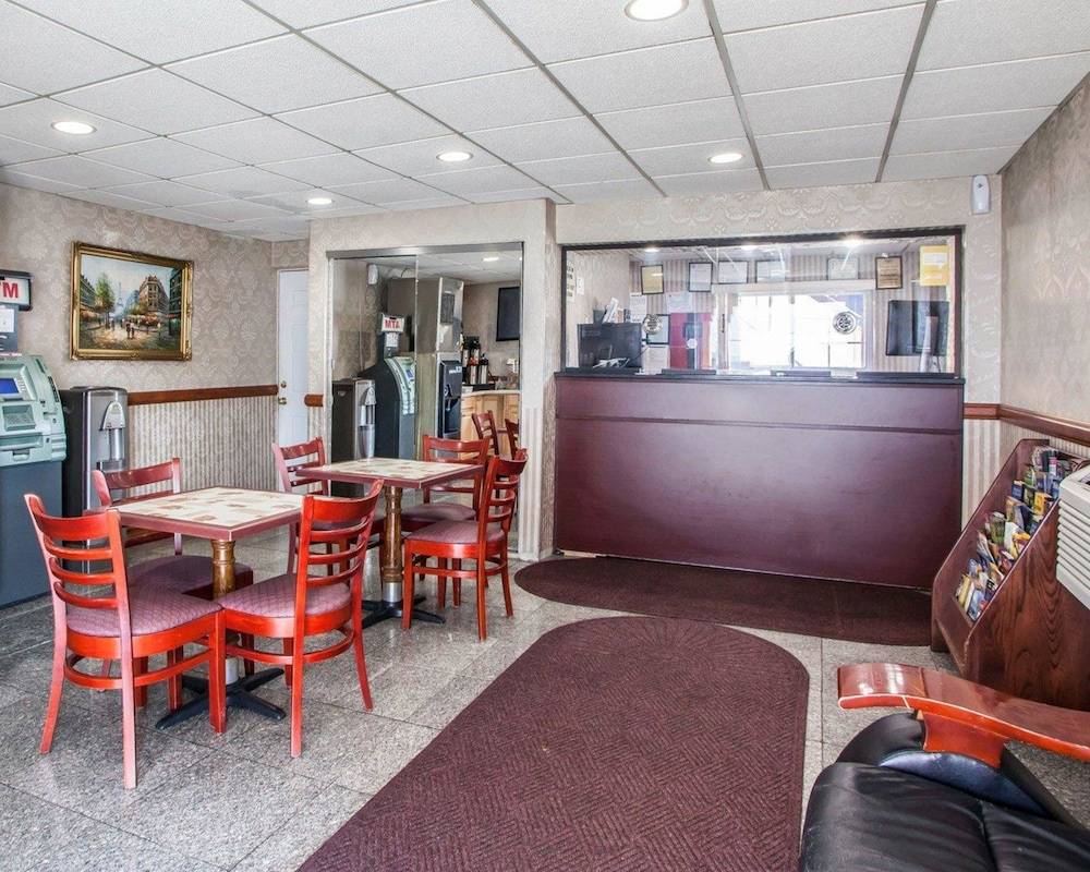 Rodeway Inn Jersey City North 2