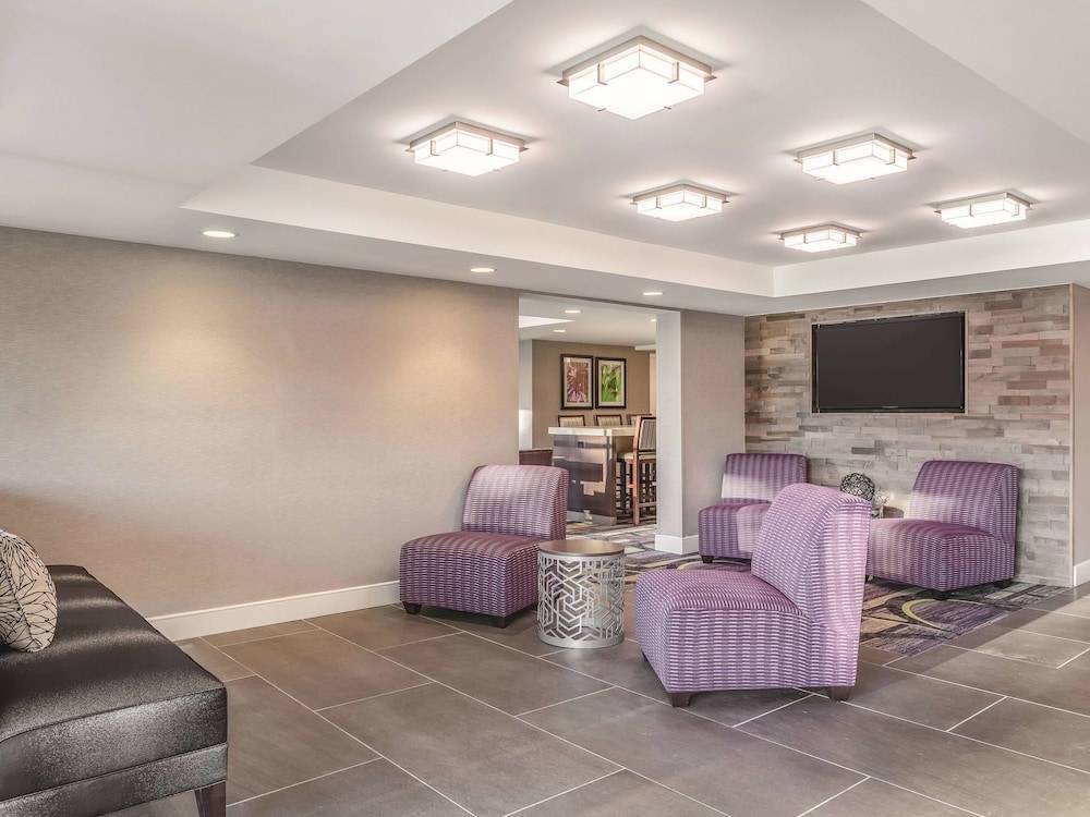La Quinta by Wyndham Columbia / Fort Meade 2