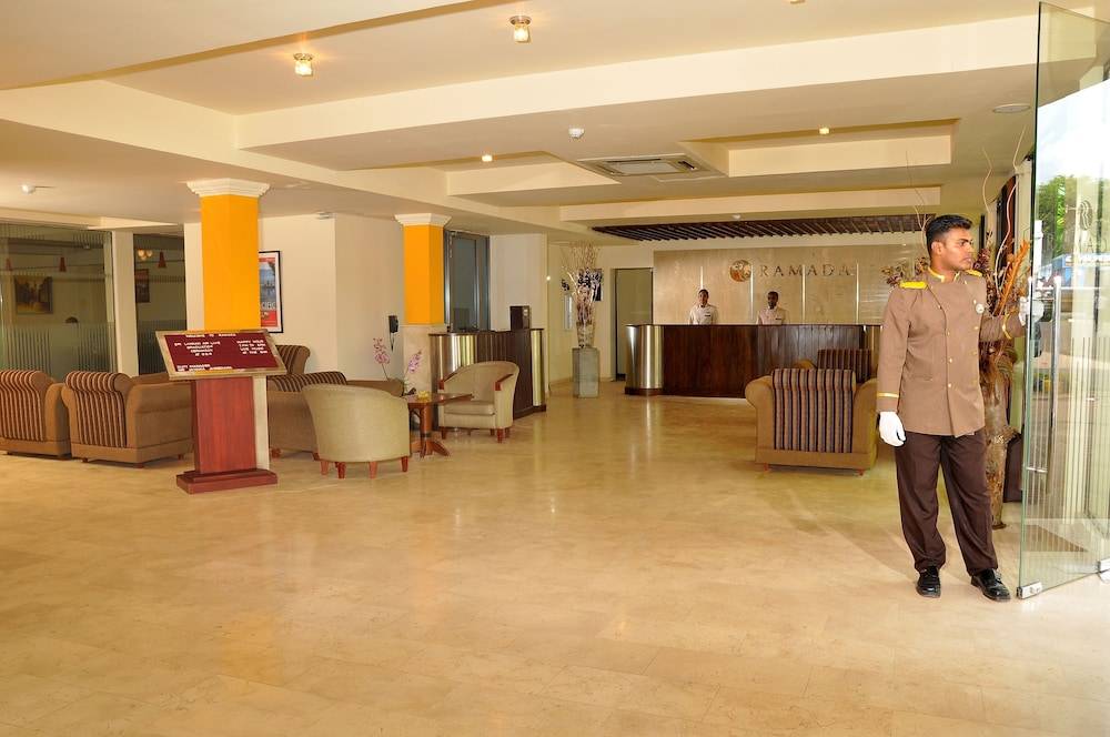 Ramada by Wyndham Katunayake Colombo International Airport 2