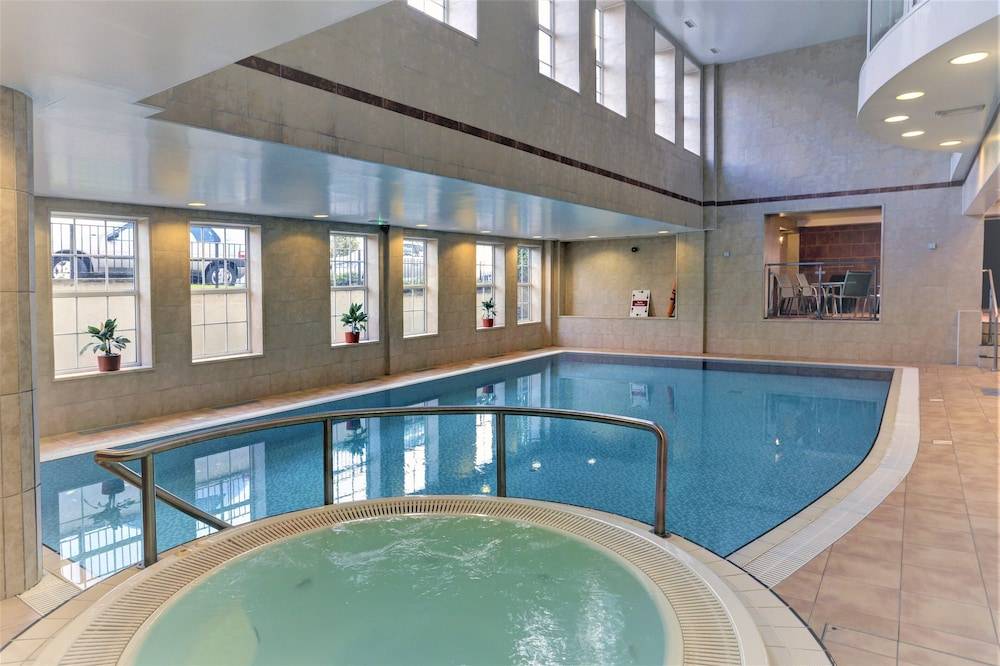 Crowne Plaza East Midlands Airport by IHG 1