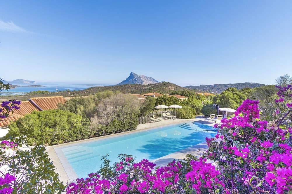 Residence Hotel Lu Nibareddu 1