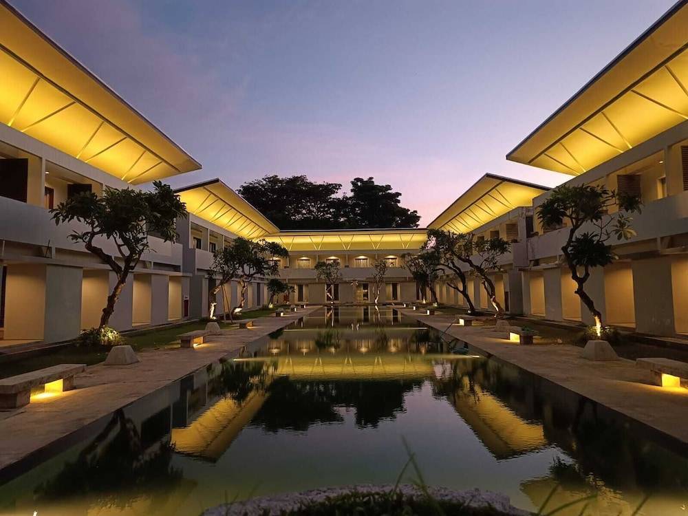 Kuta Living 1