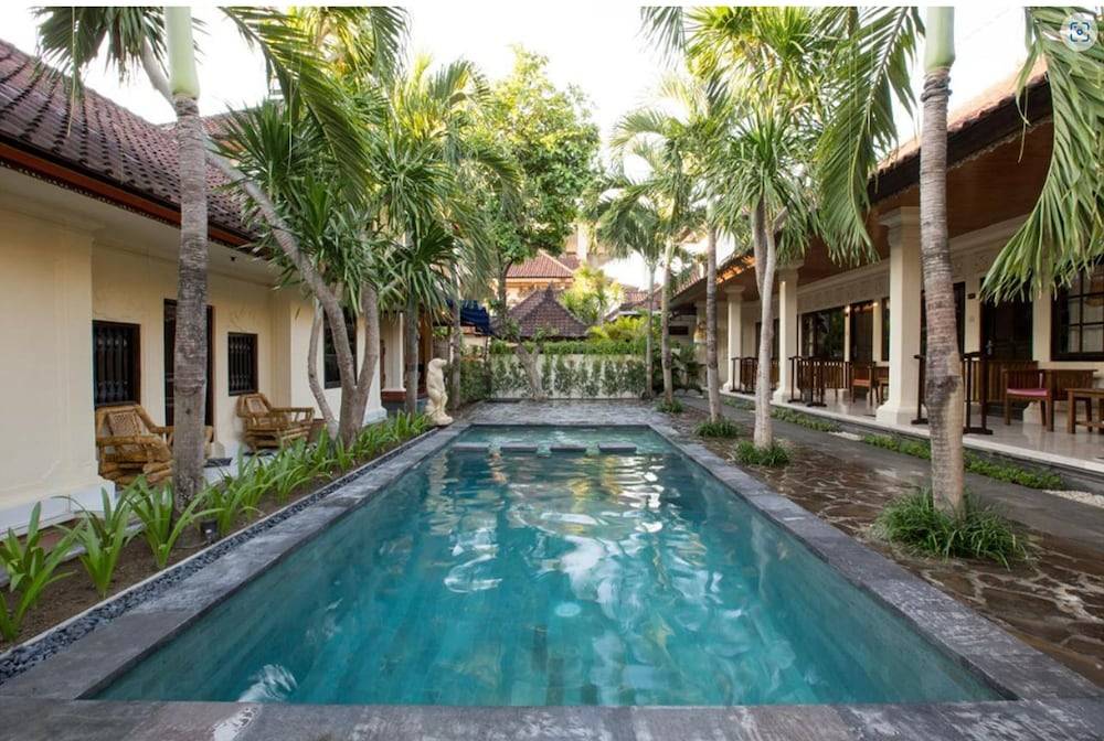 Sari Indah Cottages 1