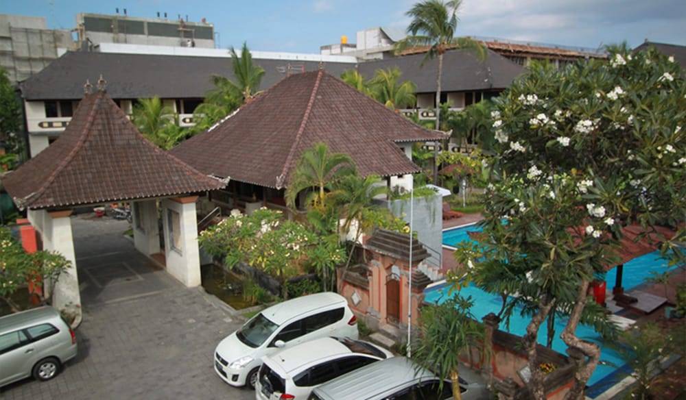 Bakung Beach Resort 2