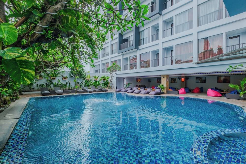 Brits Hotel Legian 1