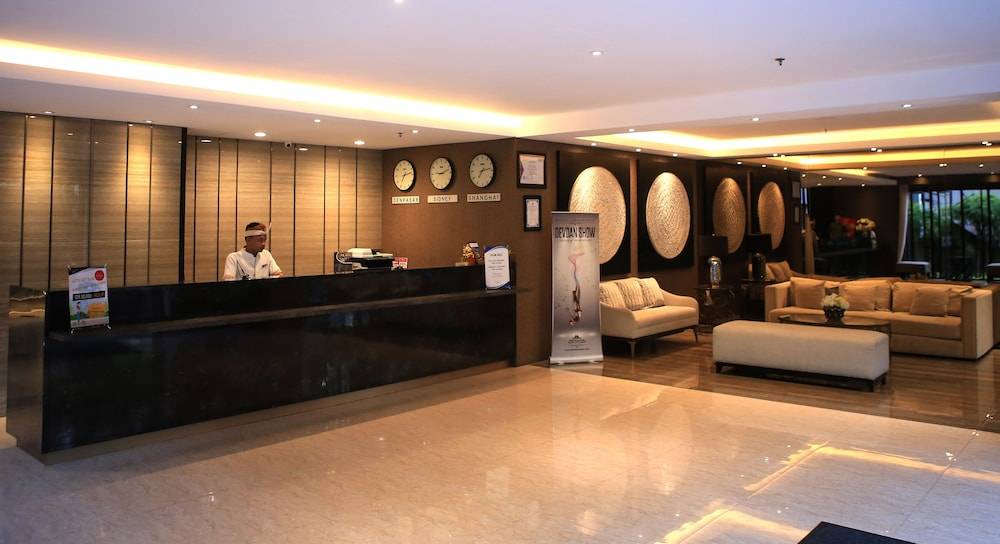 Grand Kuta Hotel and Residence 2