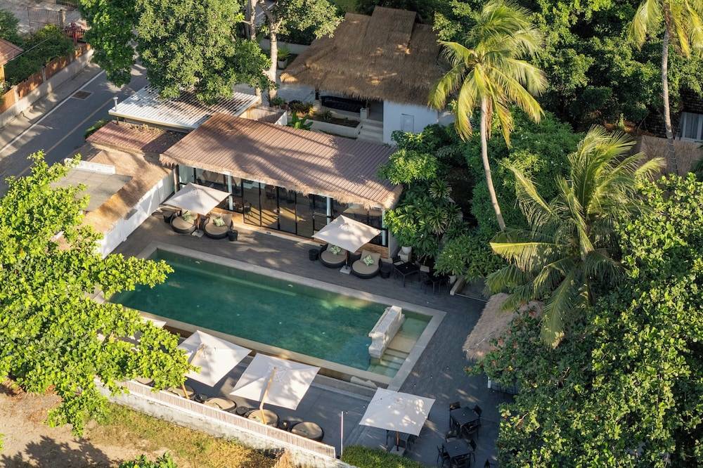 Zara Beach Resort Koh Samui 1